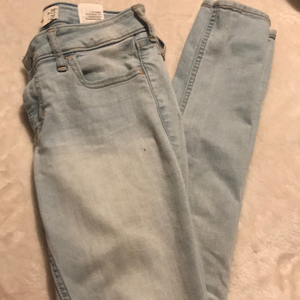 hollister jeans